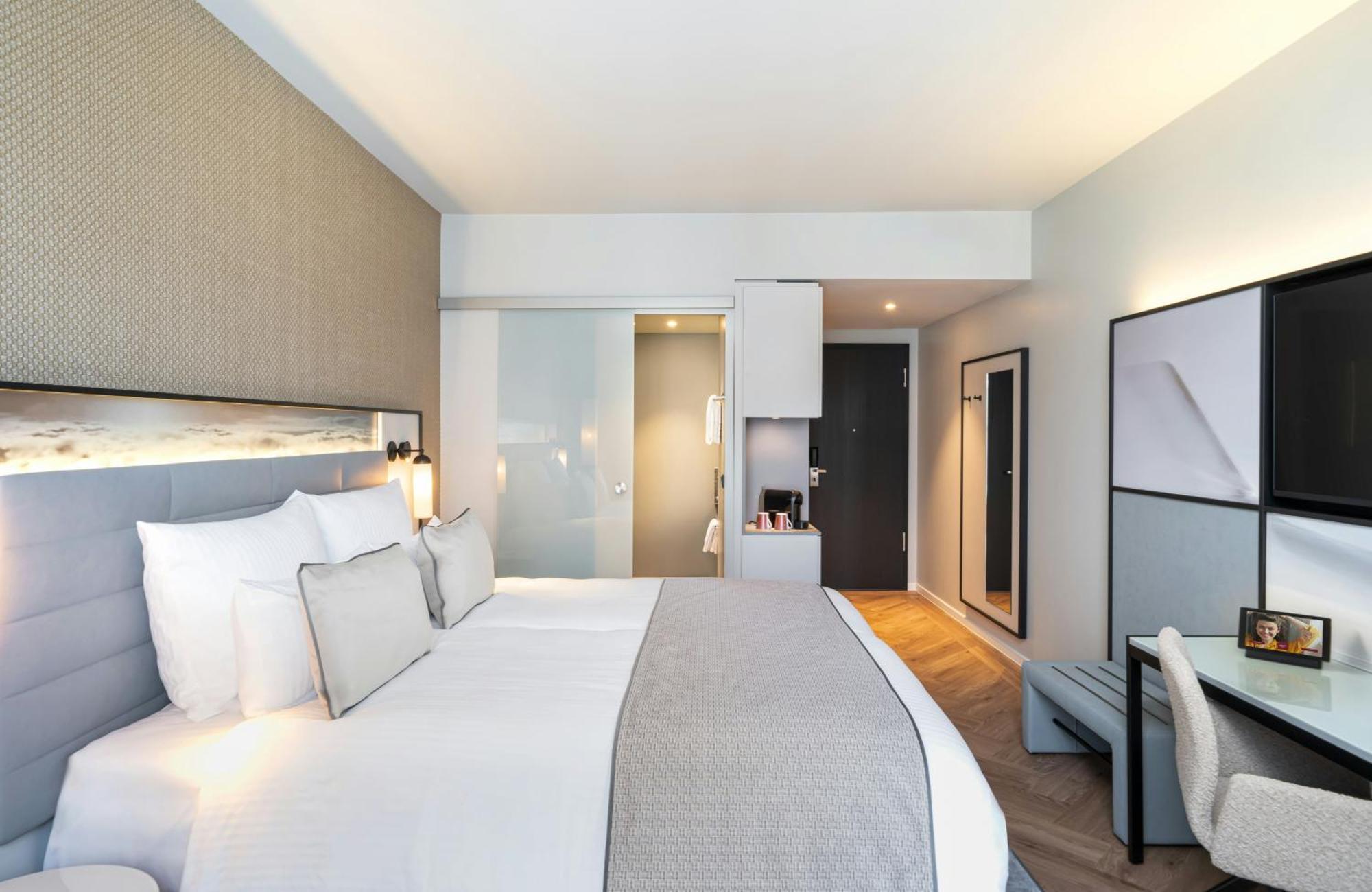 Superior Triple Room Park Sleep & Fly 7 days,1743632687:JPEG